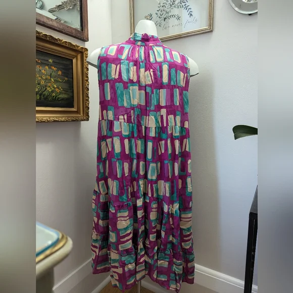 Dress - Picture 2 of 3